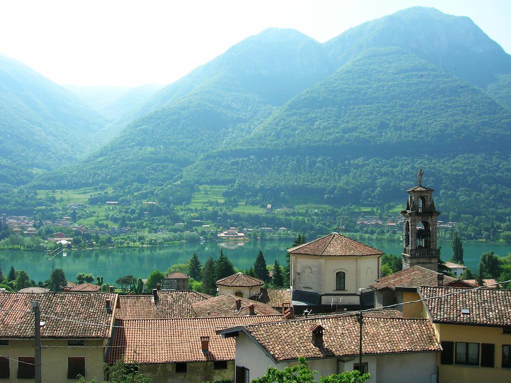 B&B Notte E Di Monasterolo del Castello Eksteriør bilde