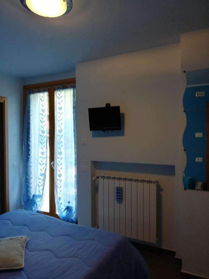 B&B Notte E Di Monasterolo del Castello Eksteriør bilde